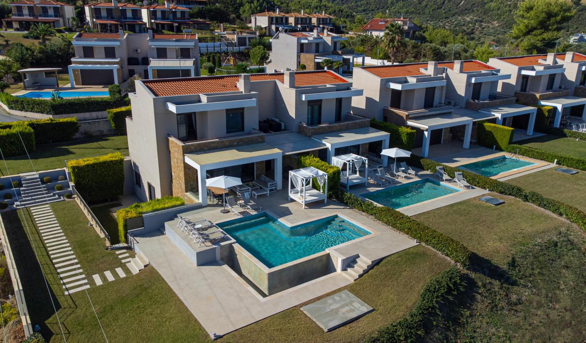 Bellevue Villas With Private Pool Hanioti Exterior photo