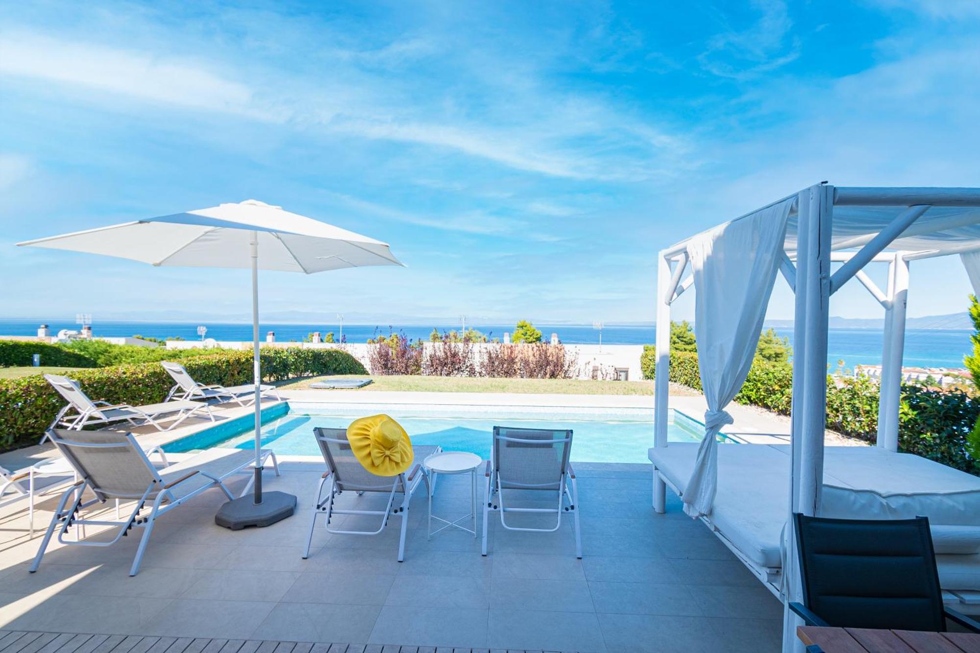 Bellevue Villas With Private Pool Hanioti Exterior photo