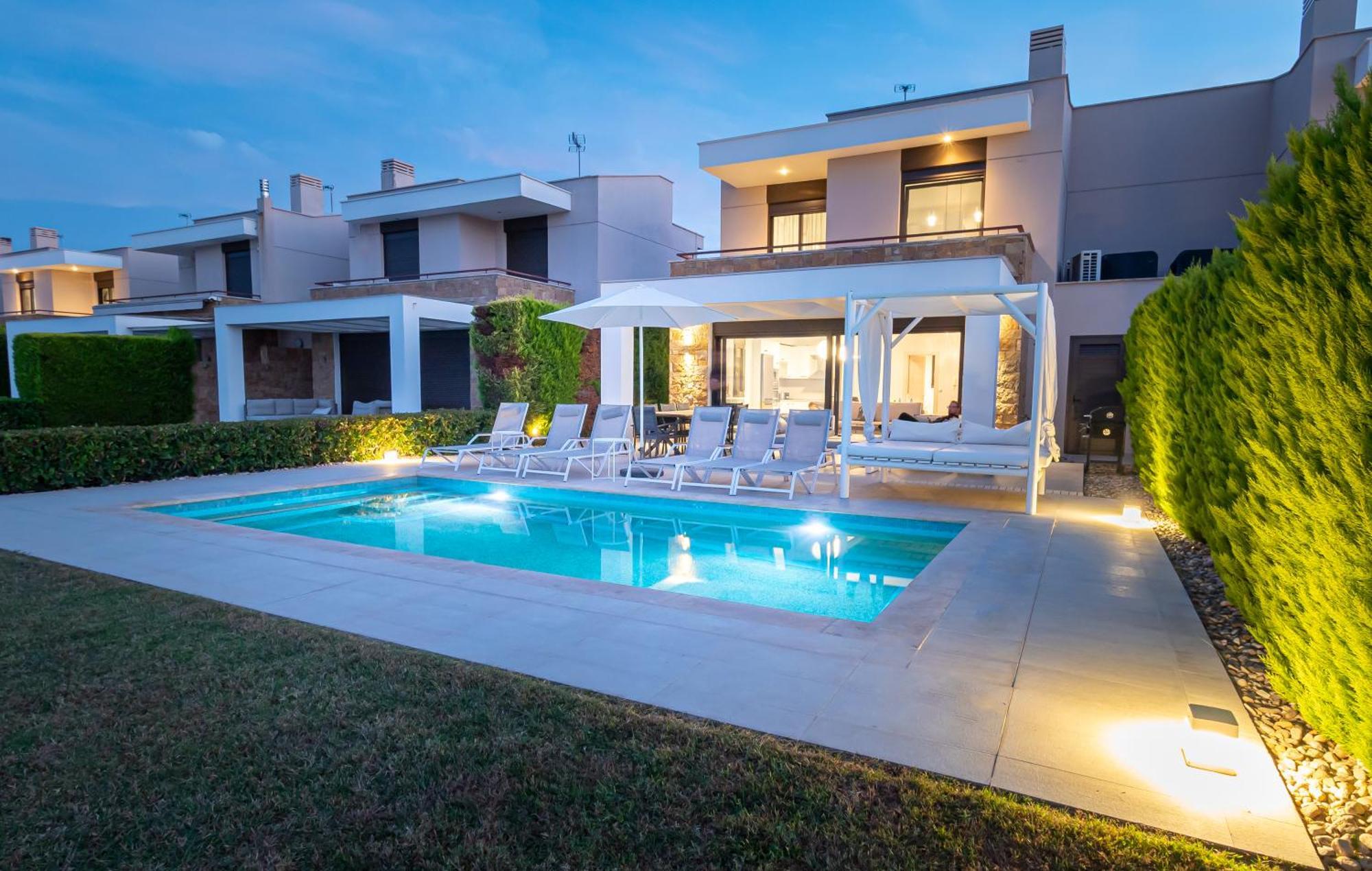 Bellevue Villas With Private Pool Hanioti Exterior photo
