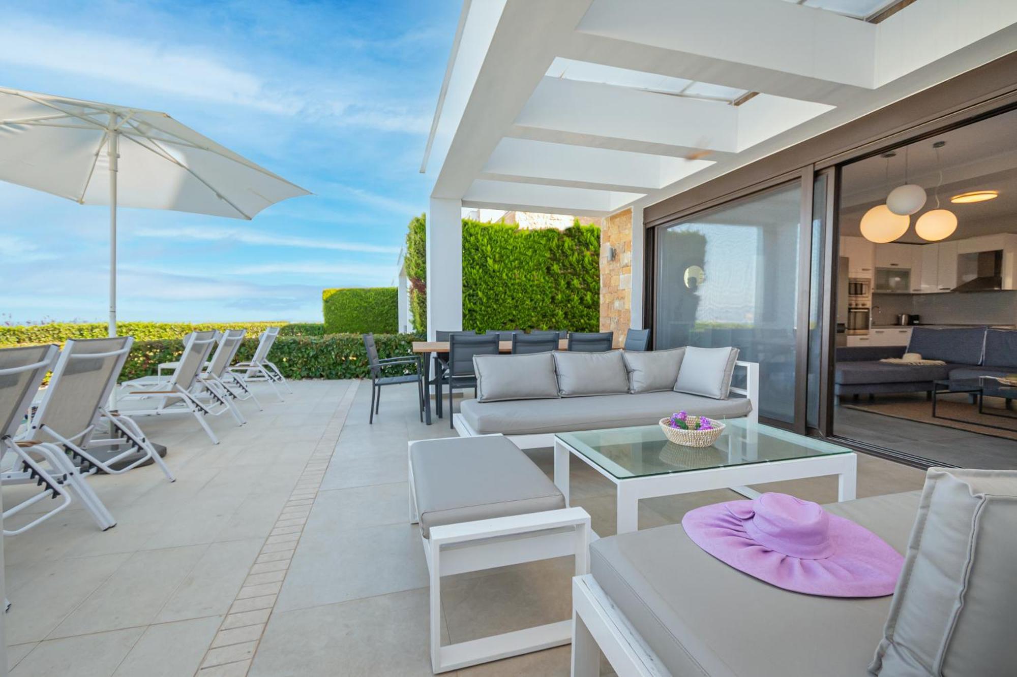 Bellevue Villas With Private Pool Hanioti Exterior photo