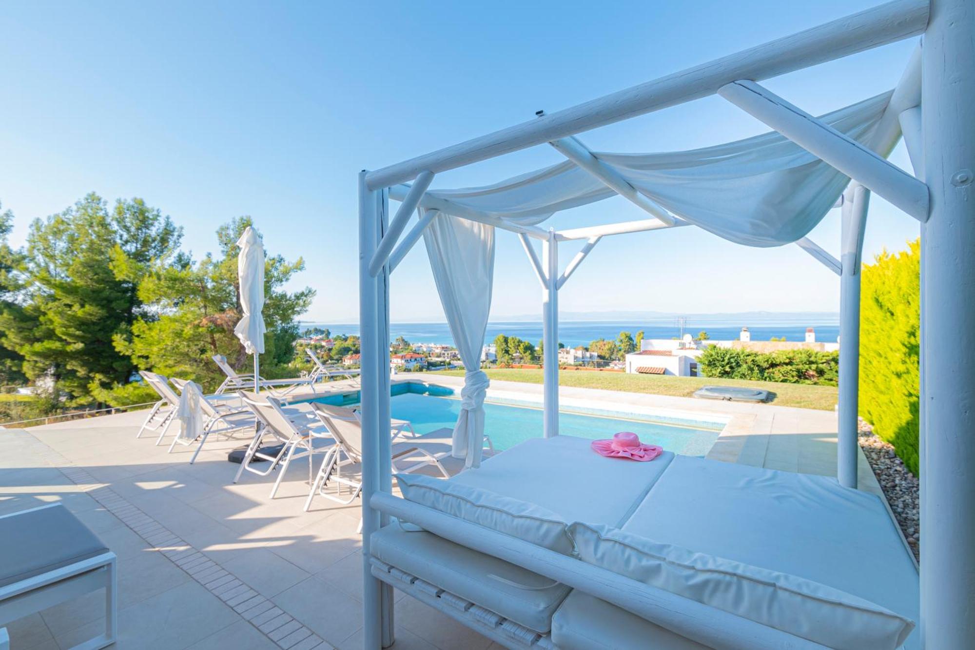 Bellevue Villas With Private Pool Hanioti Exterior photo